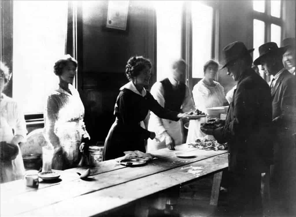 General Strike 100 Years Ago Shows Us Hope for Today: Labor Notes reviews “Radical Seattle”