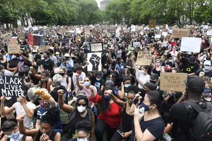 Gerald Horne: Political crisis deepens as Trump threatens military crackdown on protest movement