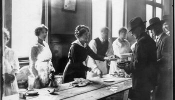 New York Labor History Association reviews Cal Winslow’s “Radical Seattle”