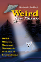 洋書 The Indescribable Phenomenon Weird New Mexico