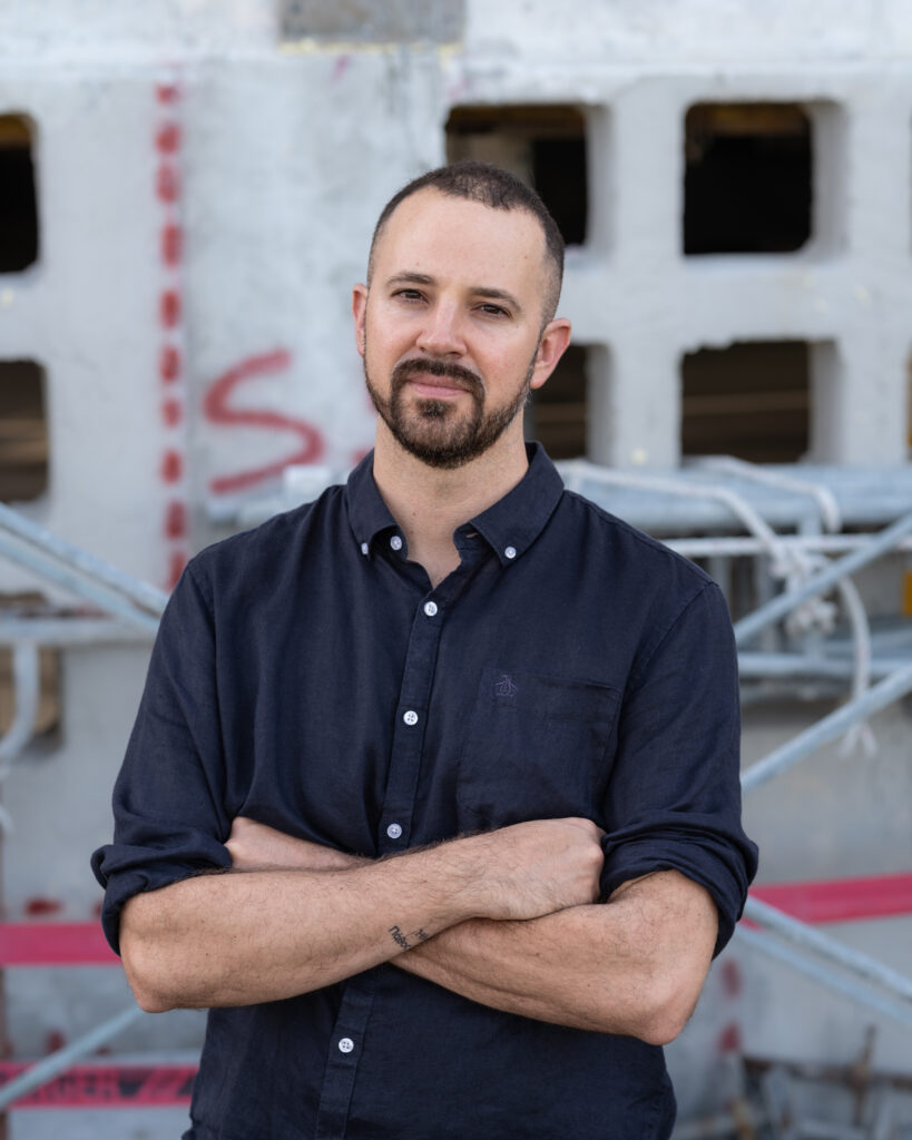 Author photo for Daniel Rivero.