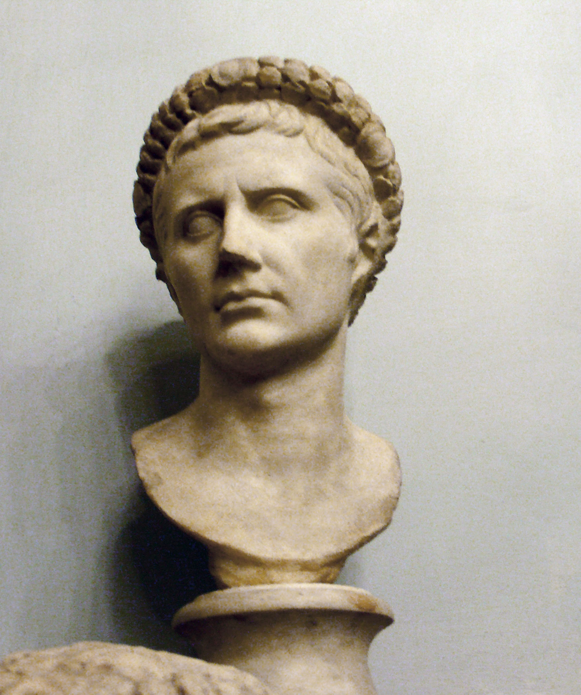 Why Augustus Should Be Remembered Alongside Julius Caesar Yale