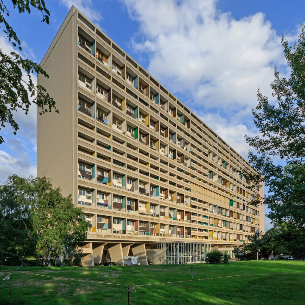 Building France's Communist Landscape - Yale University Press